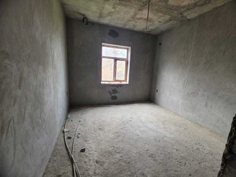 Satılır 10 otaqlı həyət evi/bağ evi 650 m² — Bakı