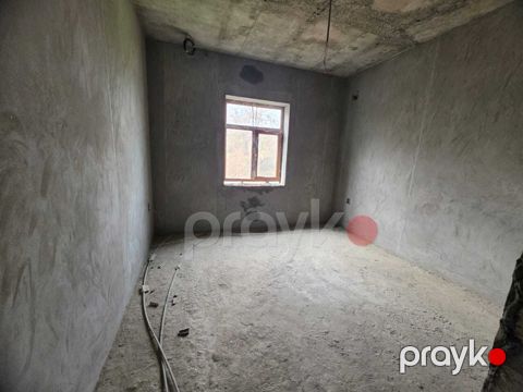 Satılır 10 otaqlı həyət evi/bağ evi 650 m²