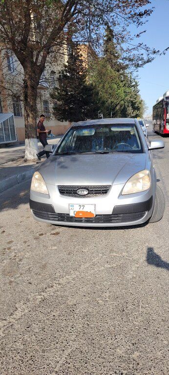 Kia Rio, 1.4 L, 2006 il, 299 000 km — Sumqayıt