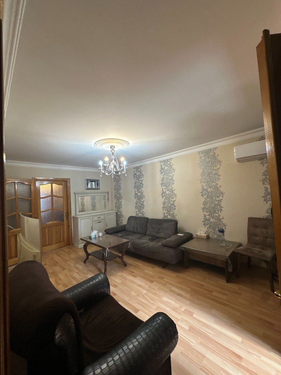 Satılır 3 otaqlı köhnə tikili 50 m² — Mənzil, Bakı (6)