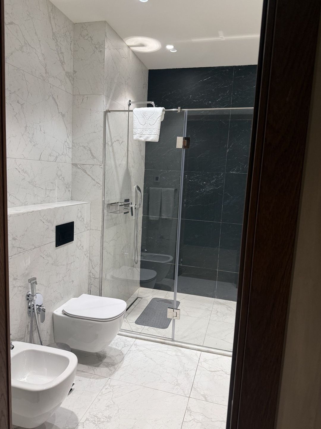 İcarəyə verilir 1 otaqlı yeni tikili 68 m² — Mənzil, Bakı (5)