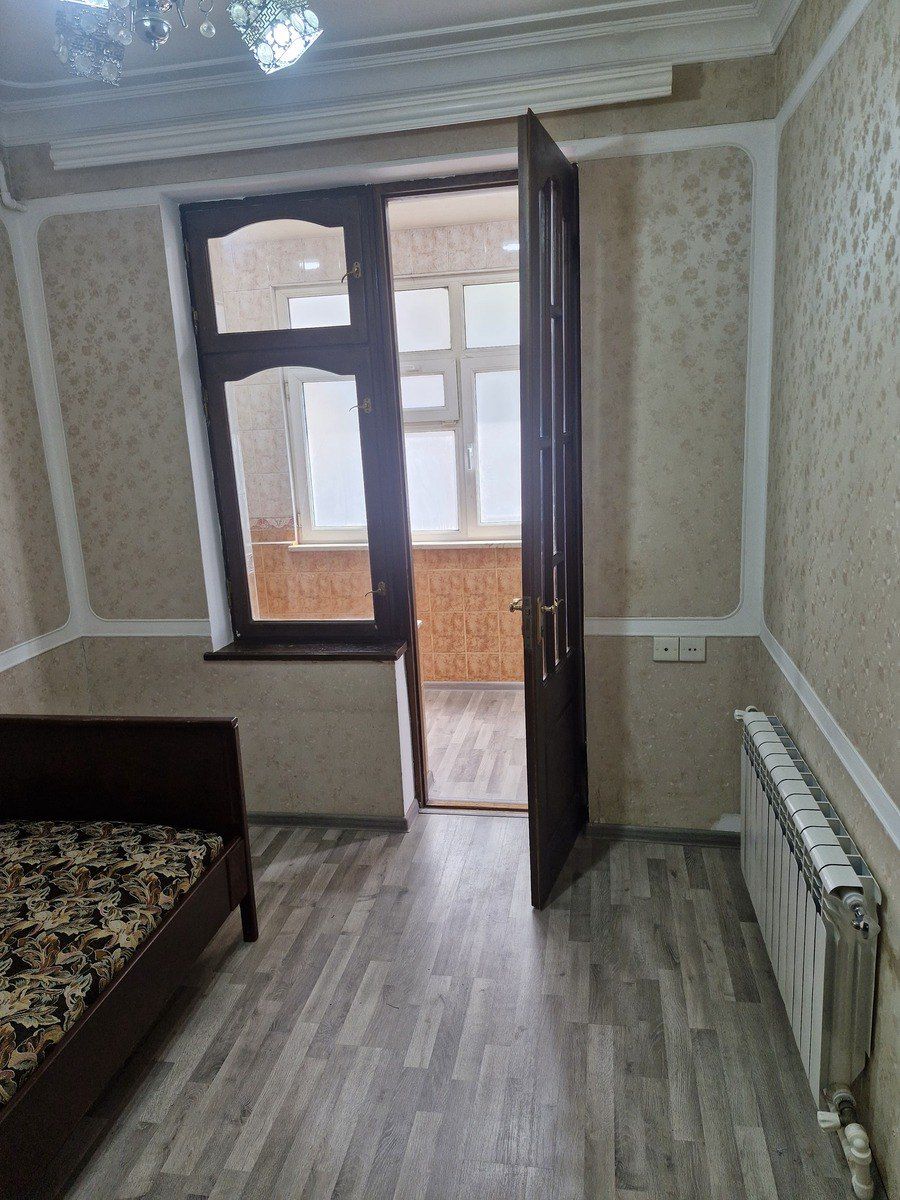Satılır 3 otaqlı köhnə tikili 70 m² — Mənzil, Bakı (4)