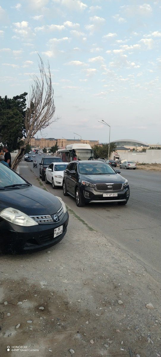 Satılır obyekt 130 m² — Əmlak, Bakı (2)