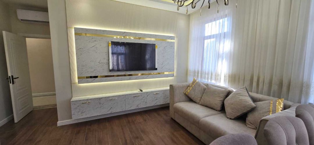 İcarəyə verilir 4 otaqlı yeni tikili 160 m² — Mənzil, Bakı (2)