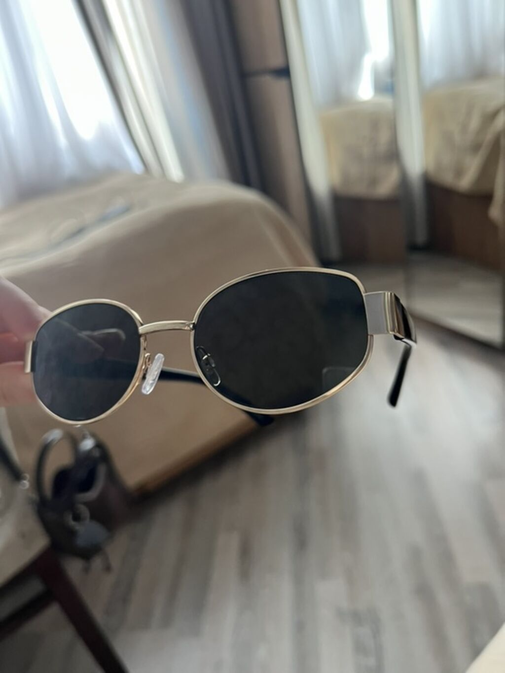Stradivarius (mallda giymeti 25azn) Heç taxılmayib Metall çərçivəli — Eynəklər və aksesuarları, Bakı (2)