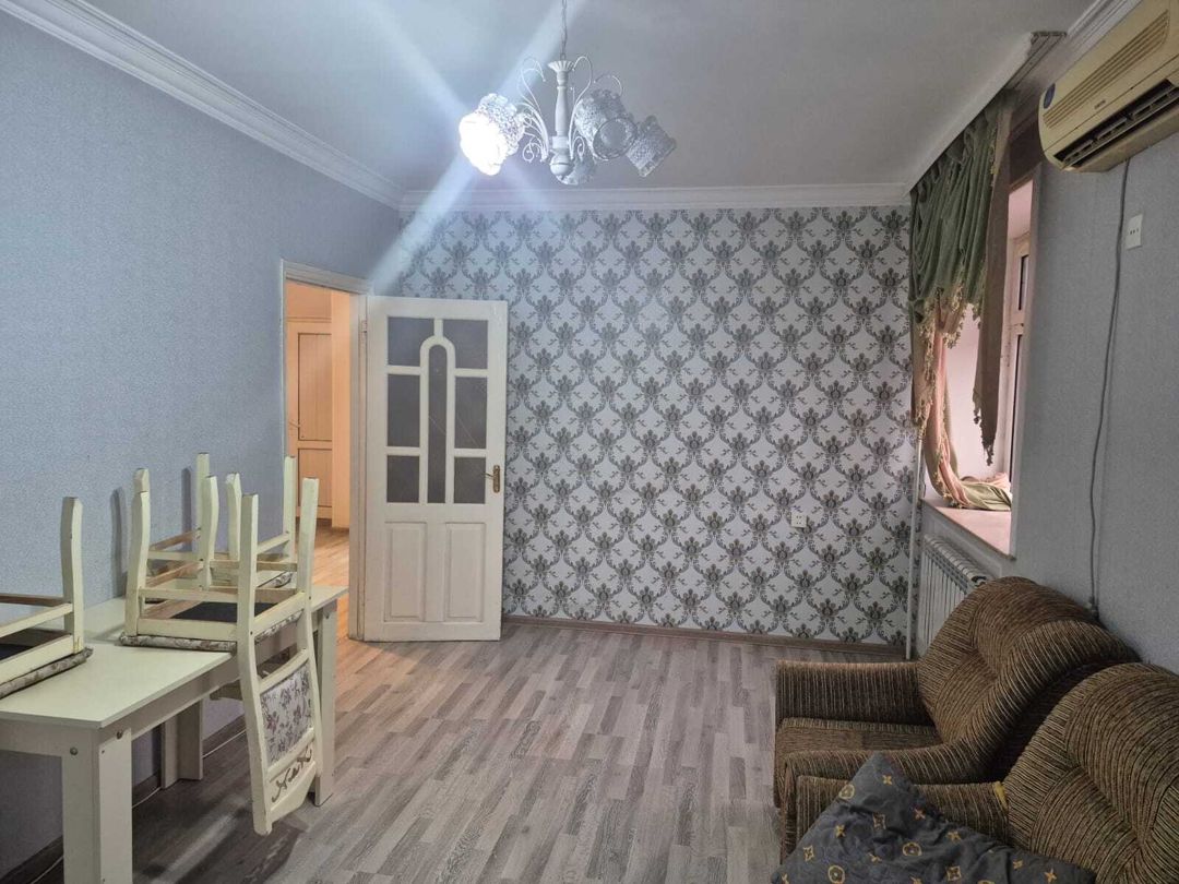 Satılır 3 otaqlı köhnə tikili 65 m² — Mənzil, Bakı (2)