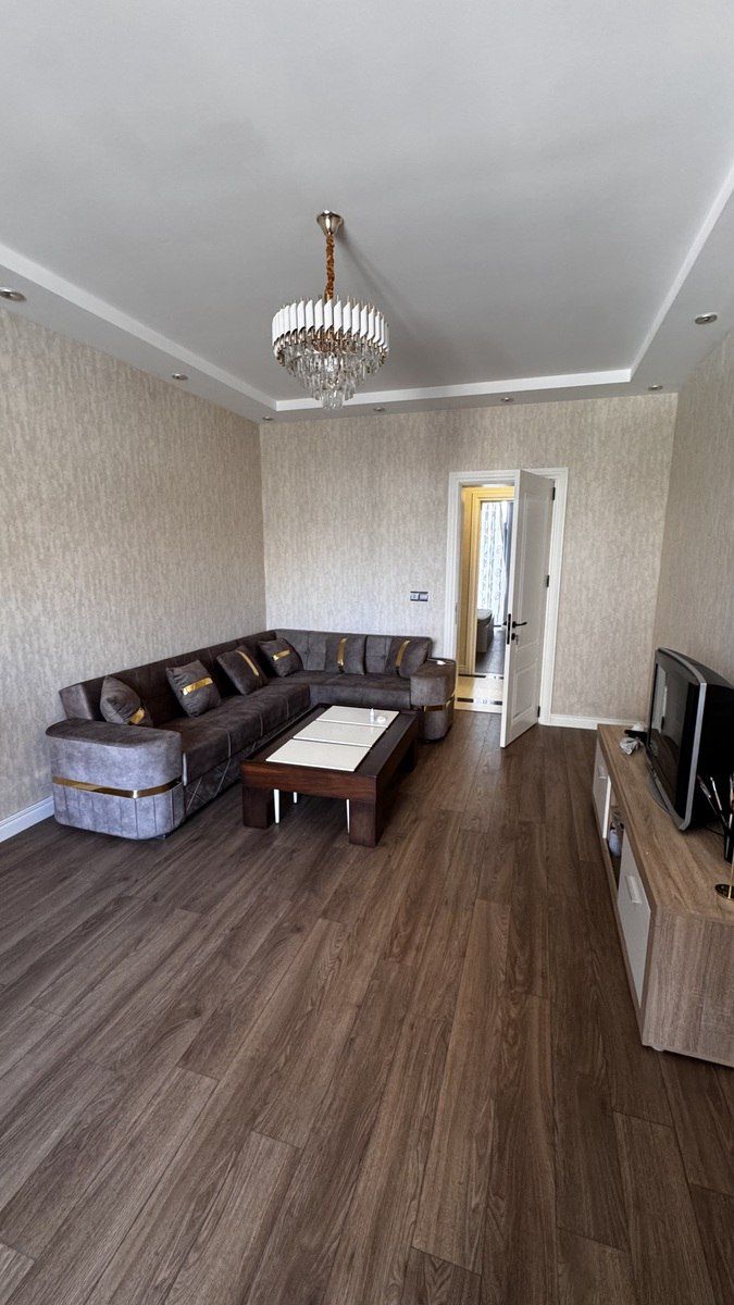 2-otaqlı mənzil kirayə verilir, E.Akademiyası m., 85 m² — Mənzil, Bakı (2)
