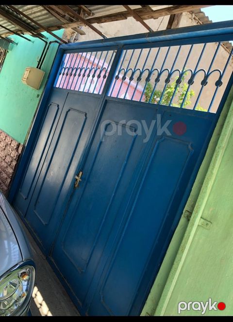 Keşlə qəs. 4 otaqlı, 5 kv. m, Kredit yoxdur, Orta təmir