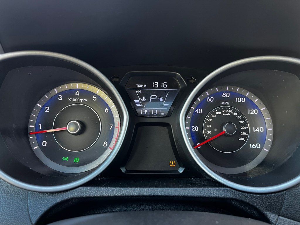 Hyundai Elantra, 1.8 L, 2015 il, 223 910 km — Avtomobillər, Sumqayıt (12)