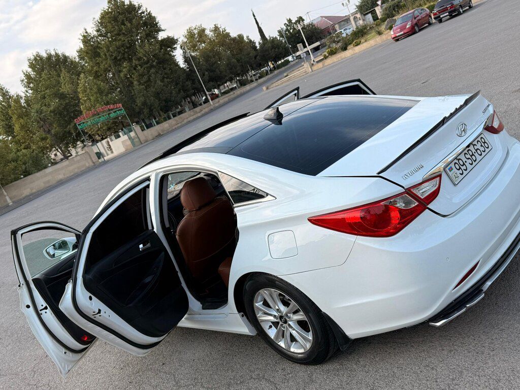 Hyundai Sonata, 2.4 L, 2010 il, 267 000 km — Avtomobillər, Bərdə (4)