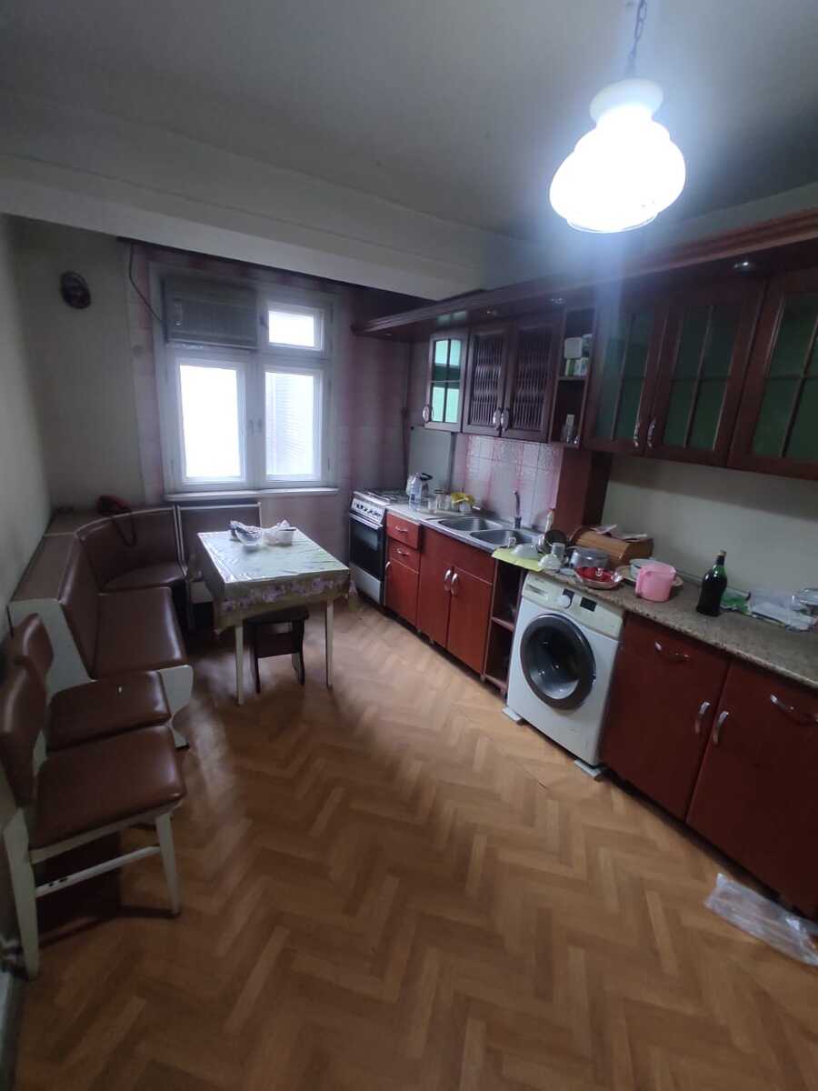 Satılır 4 otaqlı köhnə tikili 100 m² — Mənzil, Bakı (12)