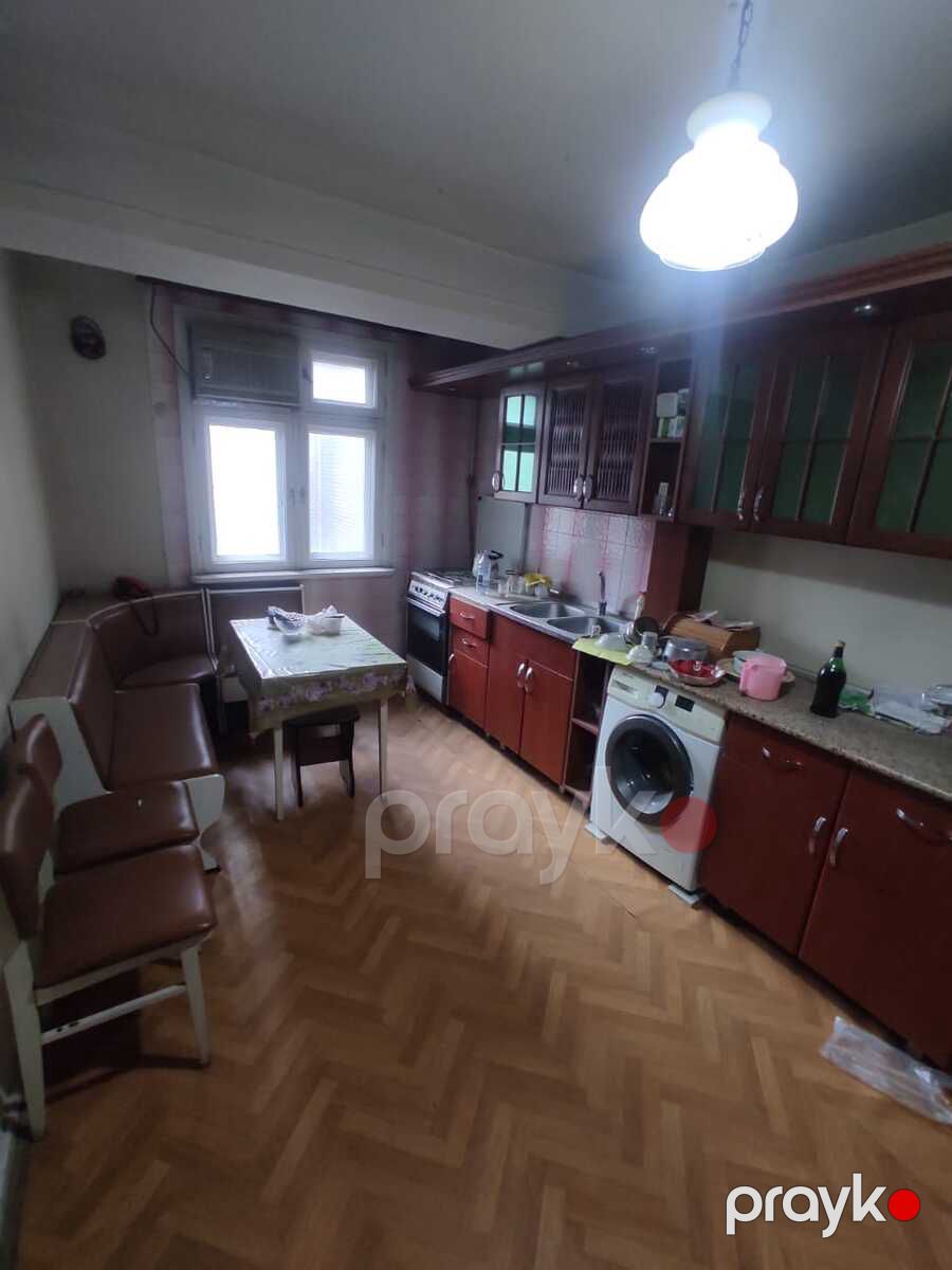 Satılır 4 otaqlı köhnə tikili 100 m² — Mənzil, Bakı (12)