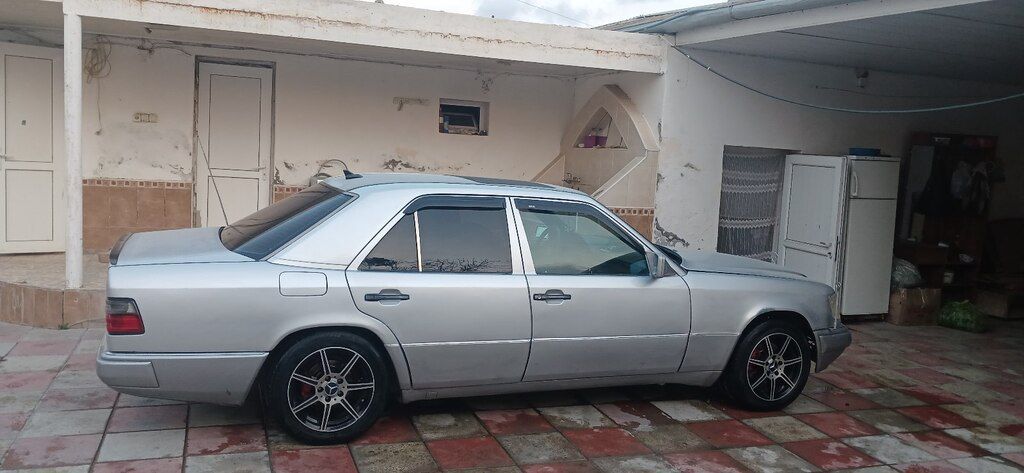 Mercedes 190, 2.0 L, 1993 il, 272 420 km — Avtomobillər, Gəncə (4)