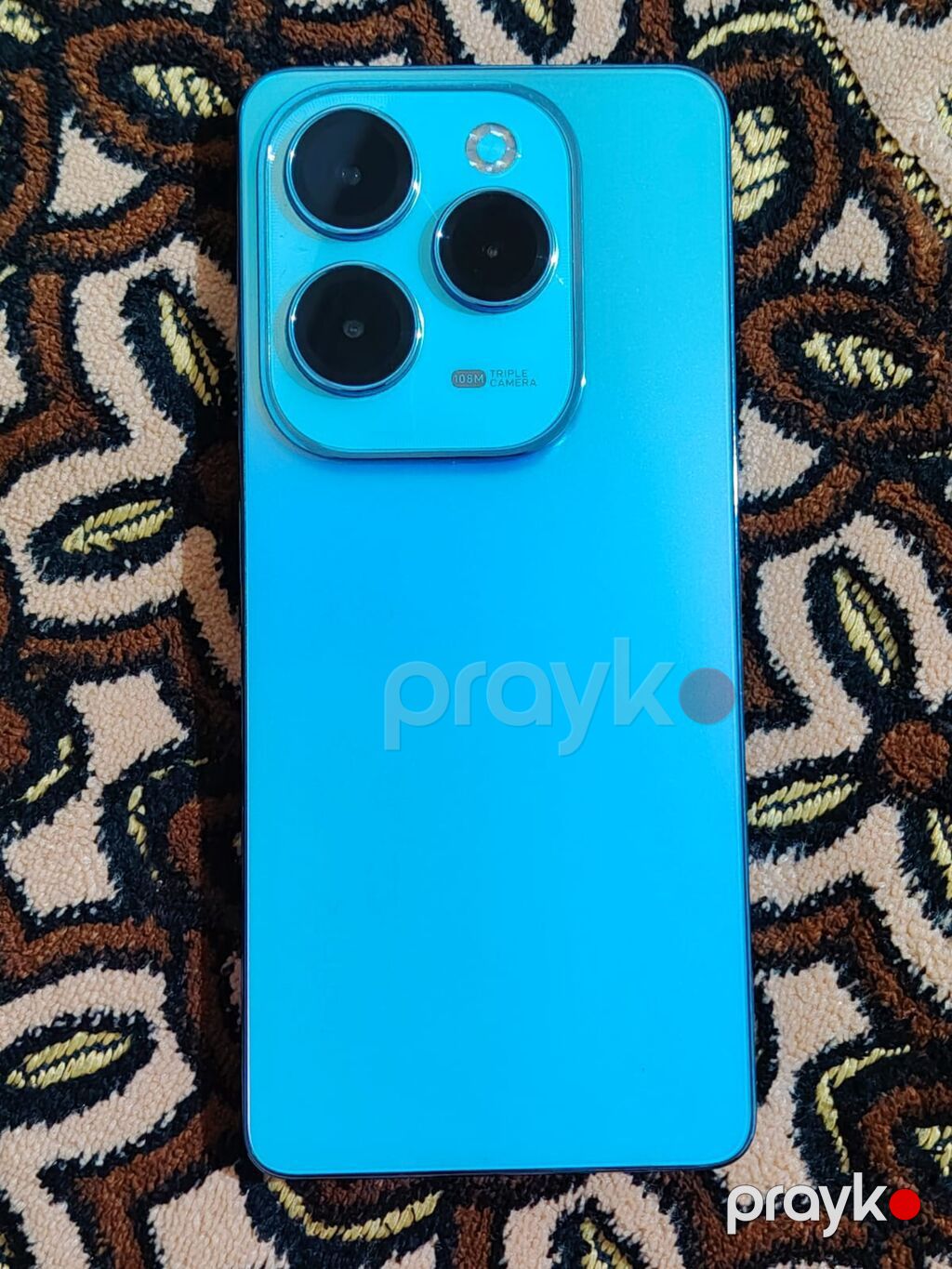 Mavi rəngli smartfon Xüsusiyyətlər: - Arxa üçlü kamera bloku: “108MP — Digər smartfonlar, Quba