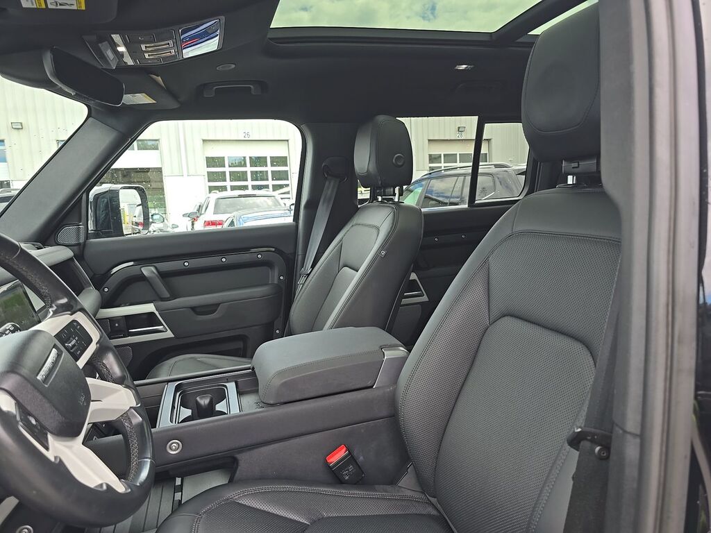 Land Rover Defender, 2.0 L, 2024 il, 74 030 km — Avtomobillər (3)