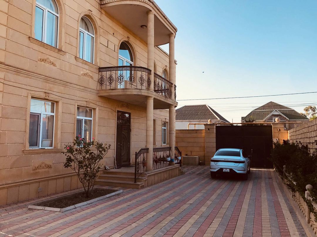 Satılır 6 otaqlı həyət evi/bağ evi 250 m² — Ev, villa, Bakı (2)