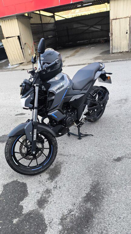 Yamaha FZ-S FI Deluxe, 150 sm3, 2025 il, 8 000 km — Motosikletlər, Bakı (6)