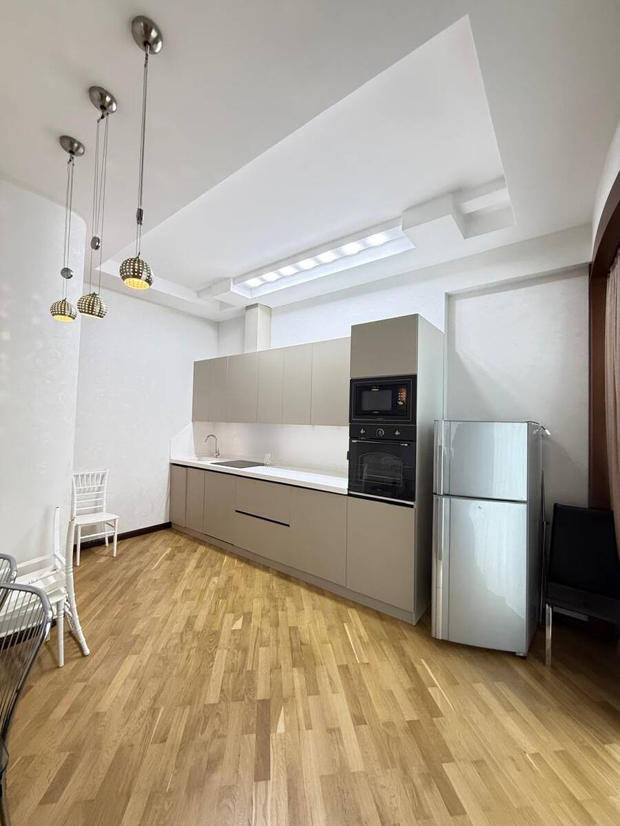 İcarəyə verilir 3 otaqlı yeni tikili 135 m² — Mənzil, Bakı (9)