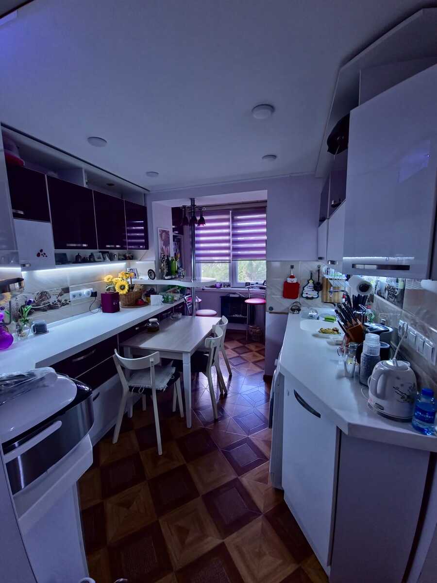 Satılır 2 otaqlı köhnə tikili 62 m² — Mənzil, Bakı (3)
