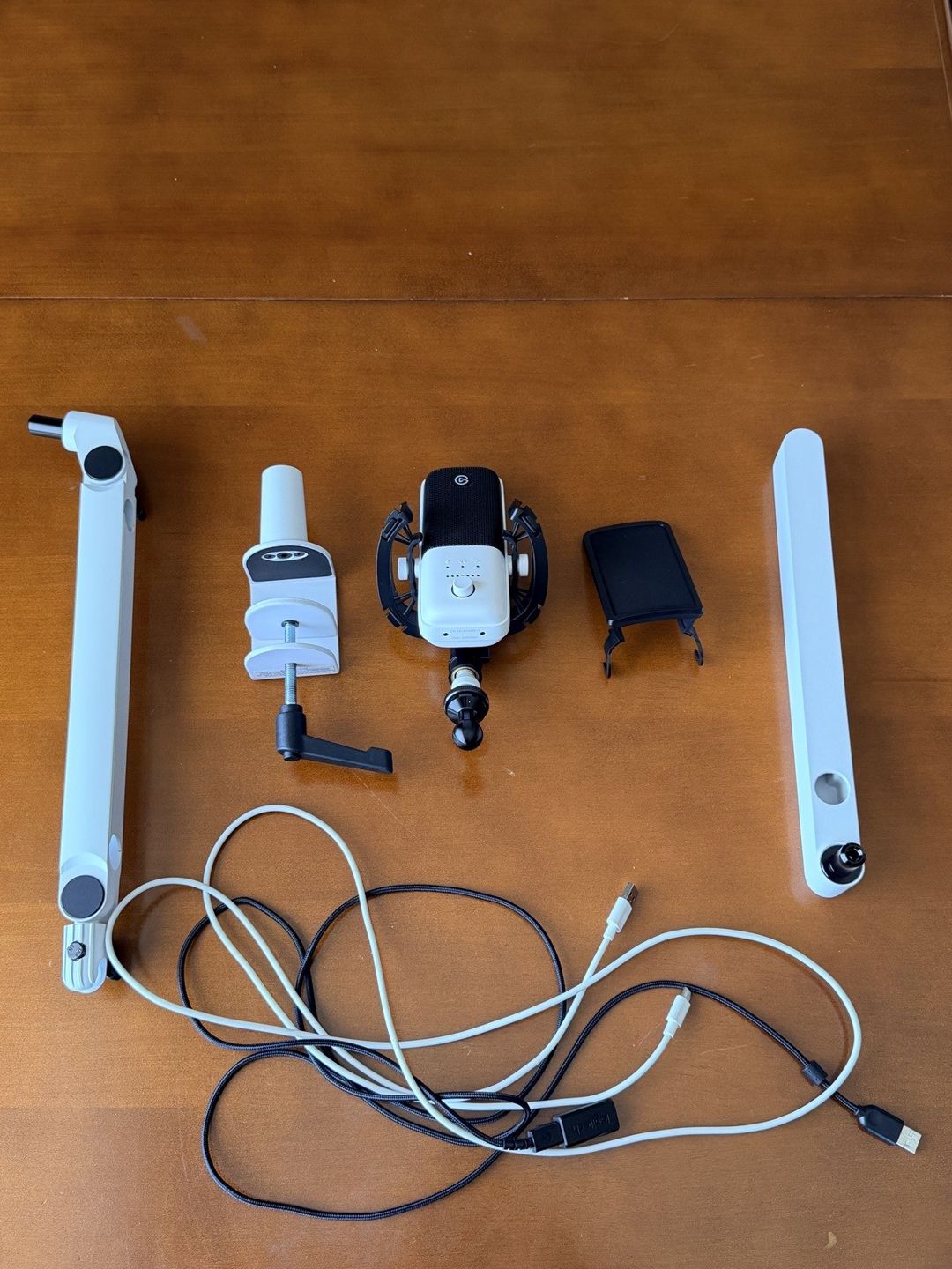 Elgato Wave:3 White Microphone Full Set + Mic Arm — Səs texnikası, Bakı (9)