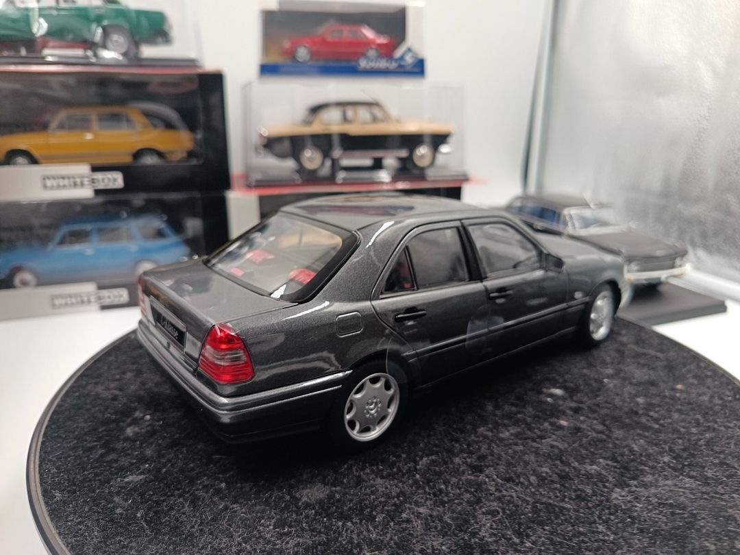 Mercedes W202 C-Class 1997 1/18 modeli — Kolleksiyalar, Bakı (12)