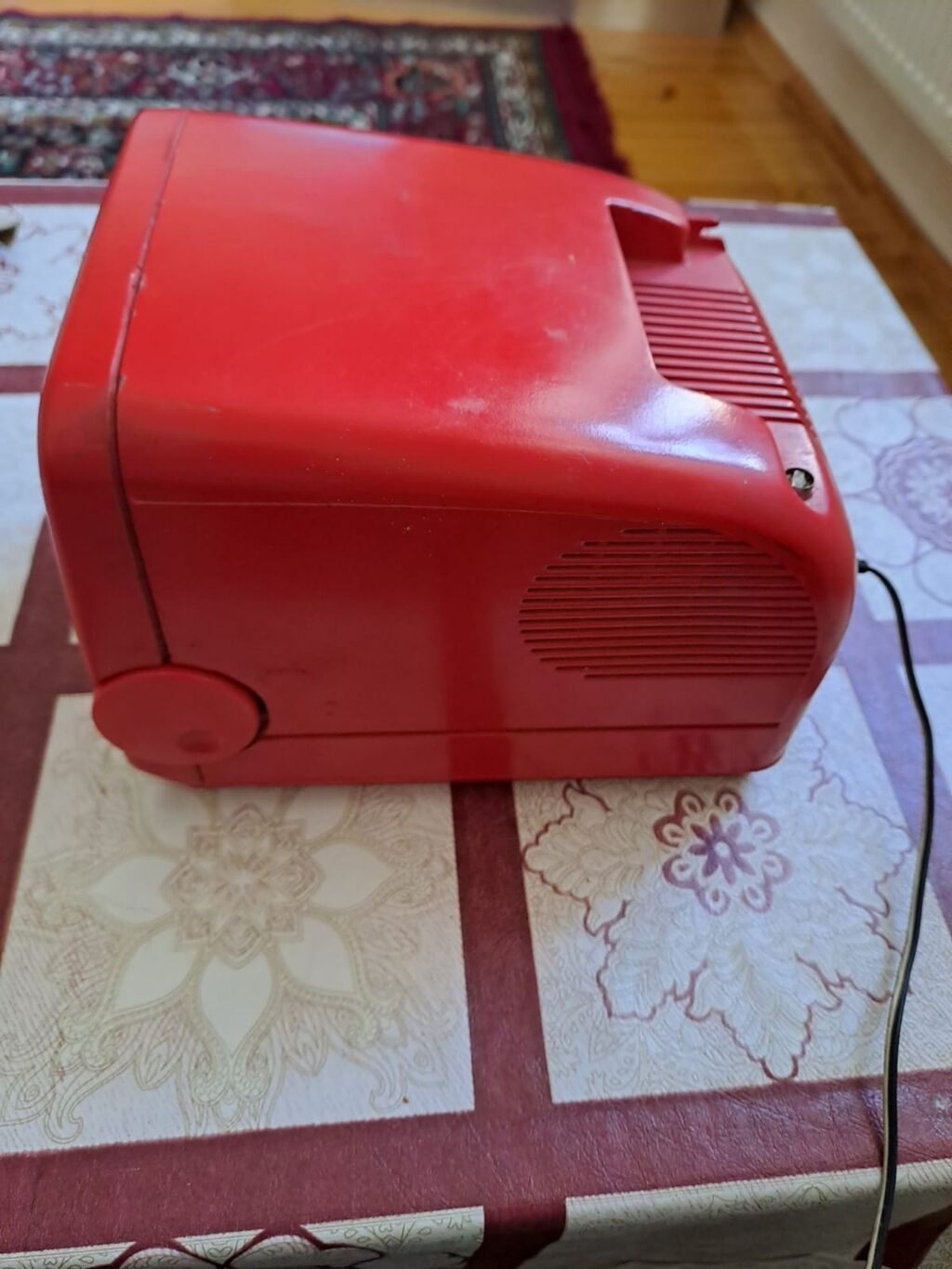 Televizor 60 manat tom ve batareya ile isleyir — Televizorlar, Bakı (5)