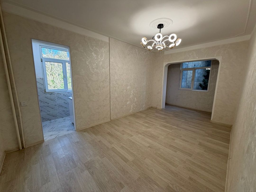Satılır 2 otaqlı köhnə tikili 40 m² — Mənzil, Bakı (2)