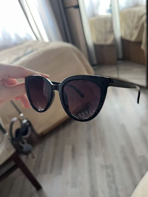 Qadın gün eynəyi – qara cat-eye dizayn NewYorker - Çərçivə: parlaq — Bakı