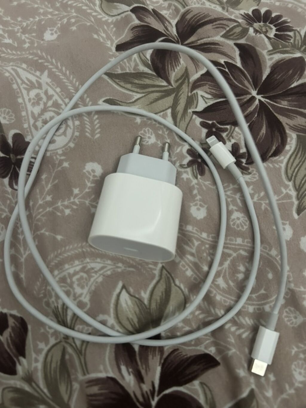 Simsiz şarj cihazı Apple, 20 Vt, İşlənmiş — Şarj cihazları, Bakı (2)