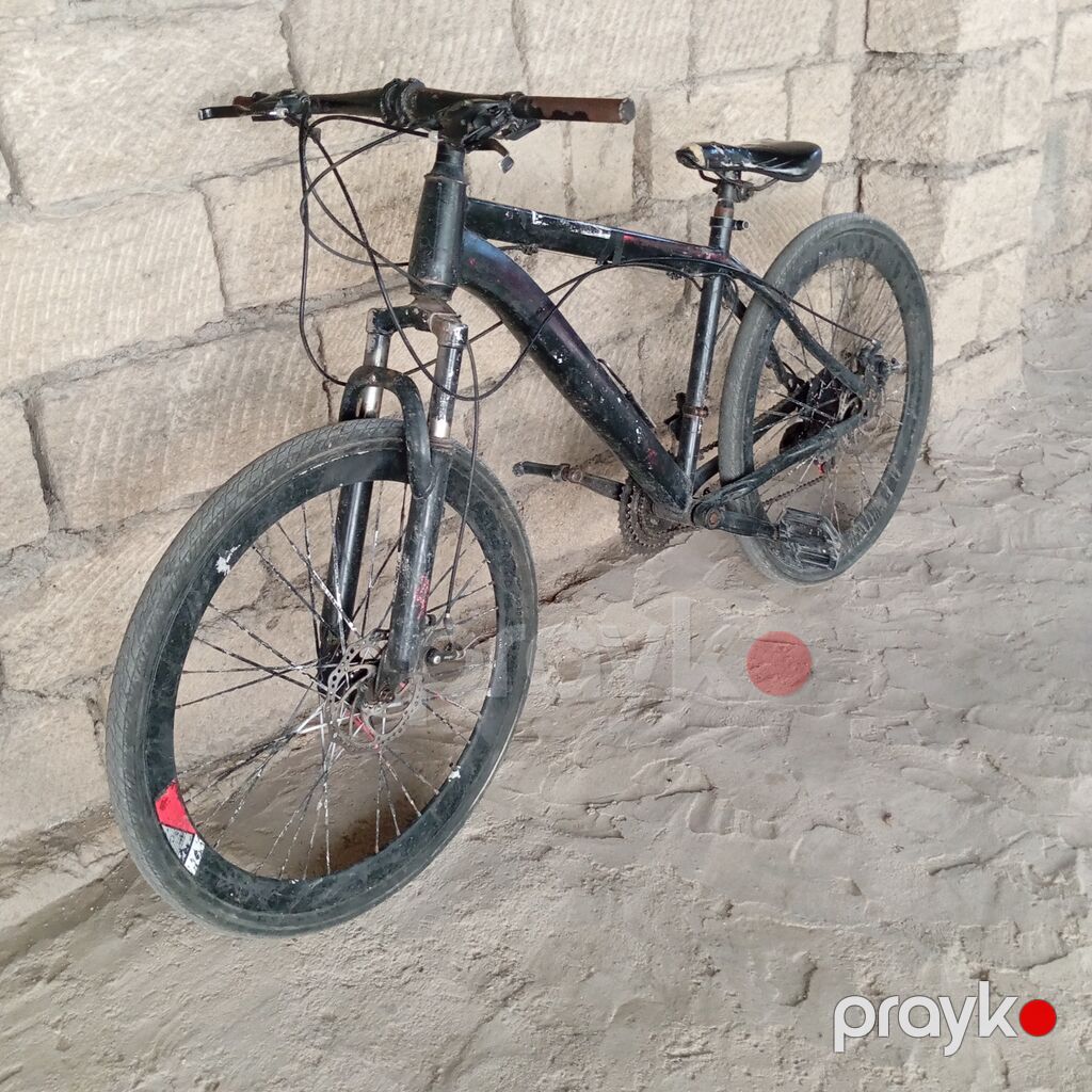 Salam velo yaxşi vəziyətdədir bir dənə arxa ox yiğipmalidir amma — Dağ velosipedləri, Bakı