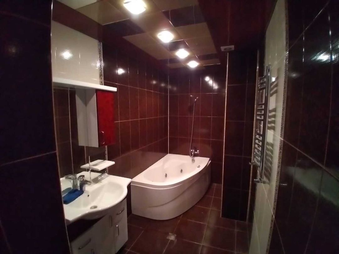 İcarəyə verilir 2 otaqlı yeni tikili 105 m² — Mənzil, Bakı (10)