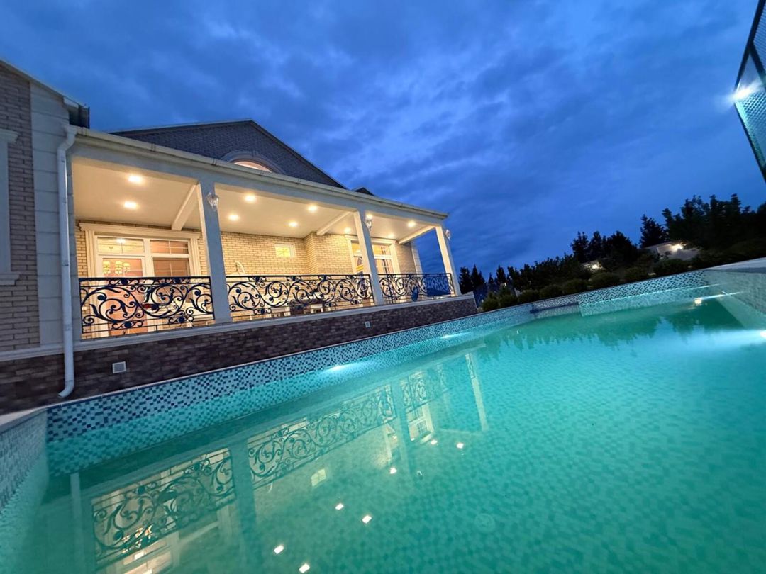 Satılır 5 otaqlı həyət evi/bağ evi 400 m² — Ev, villa, Bakı (2)