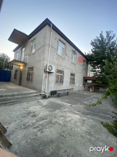 İcarəyə verilir 5 otaqlı həyət evi/bağ evi 185 m²