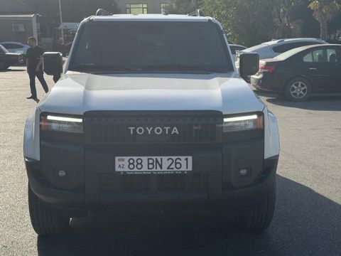 Toyota Land Cruiser Prado, 2.7 L, 2025 il, 18 600 km — Bakı