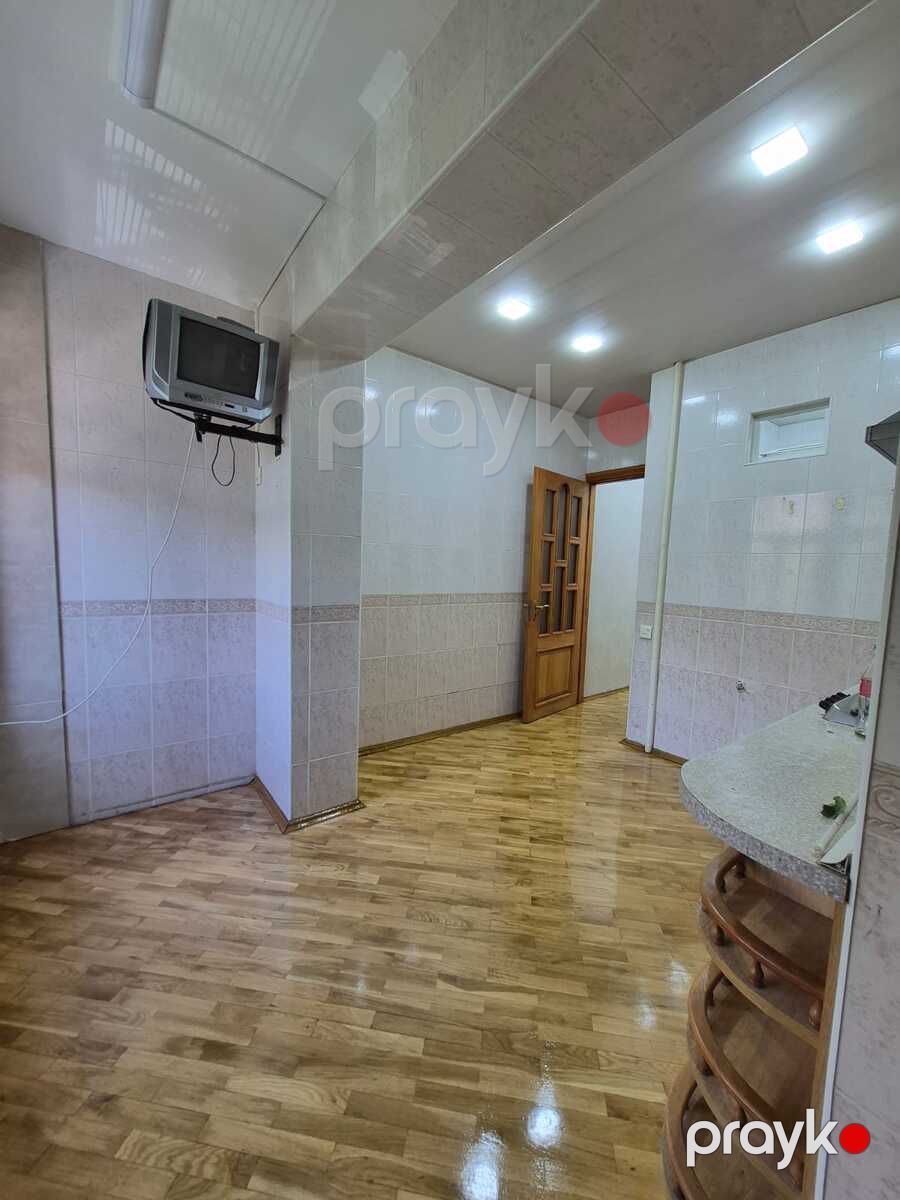 Satılır 2 otaqlı köhnə tikili 50 m² — Mənzil, Bakı (7)