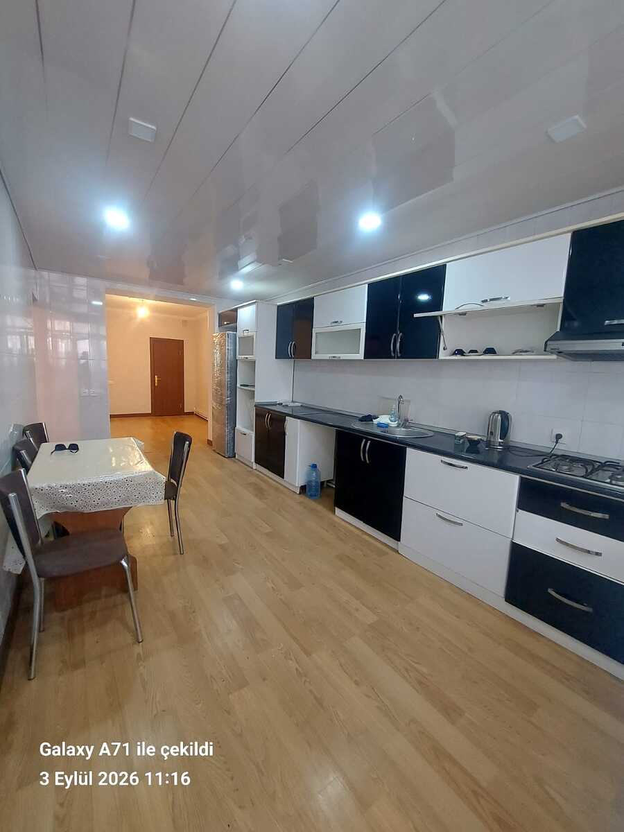 Satılır 4 otaqlı köhnə tikili 100 m² — Mənzil, Bakı (9)