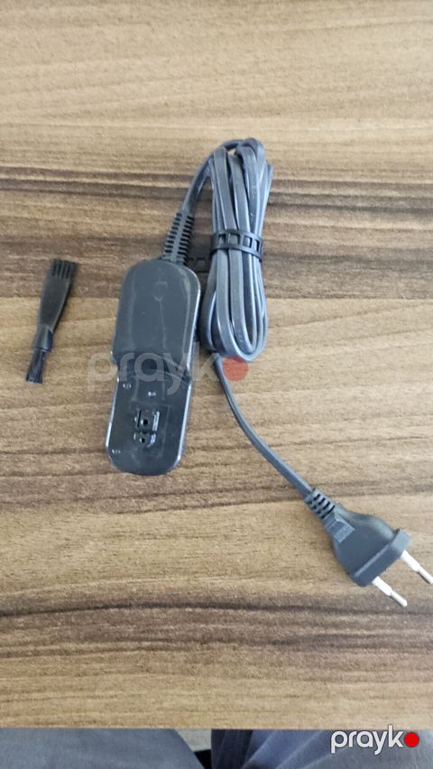 Panasonic ES-RW30 elektrik ülgüc - İki bıçaqlı folqa tipli başlıq — Digah