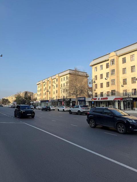Satılır 2 otaqlı köhnə tikili 45 m² — Bakı