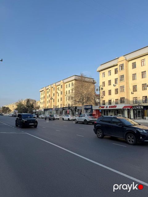 Satılır 2 otaqlı köhnə tikili 45 m²