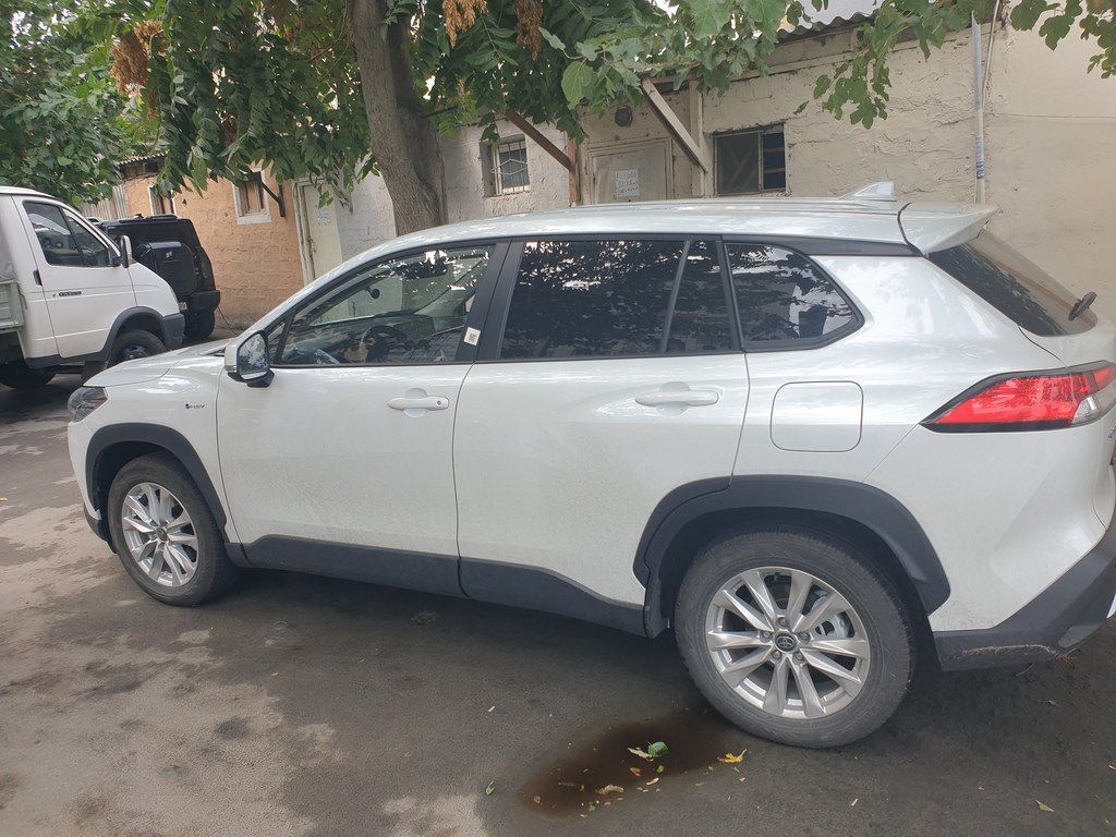 Toyota Corolla Cross, 2.0 L, 1.31 kWh, 2025 il, 27 700 km — Avtomobillər, Bakı (2)