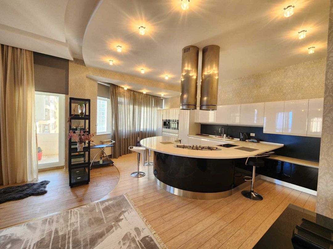 İcarəyə verilir 3 otaqlı yeni tikili 180 m² — Mənzil, Bakı