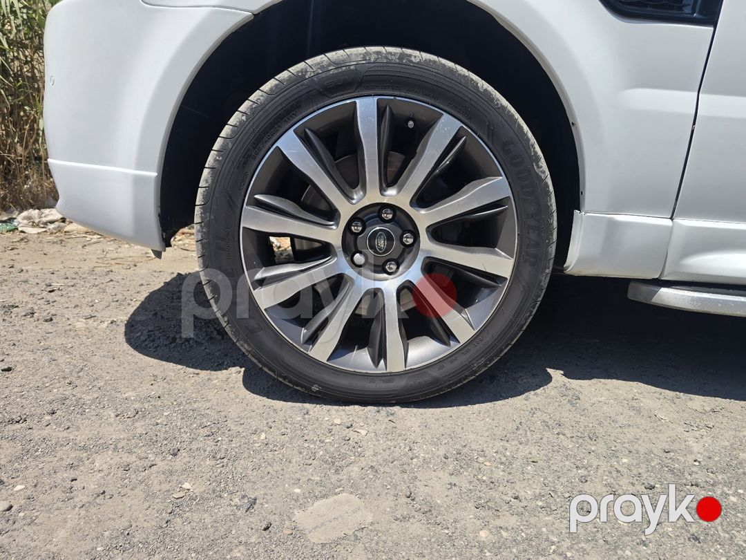 Land Rover təkərləri 295.40 R21 — Ehtiyat hissələri və aksesuarlar, Bakı (2)