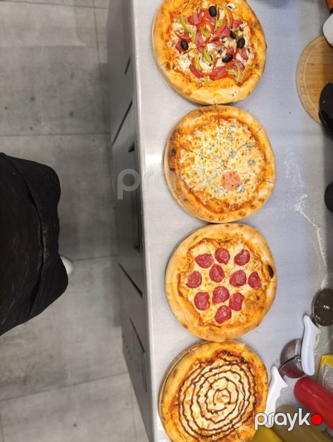 Pizza ustası iş axtarıram — Bakı