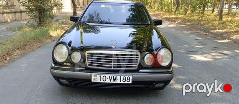 Mercedes E 240, 2.4 L, 1998 il, 400 000 km