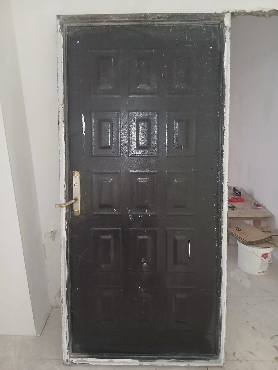 Seyf qapı — Təmir və inşaat, Bakı