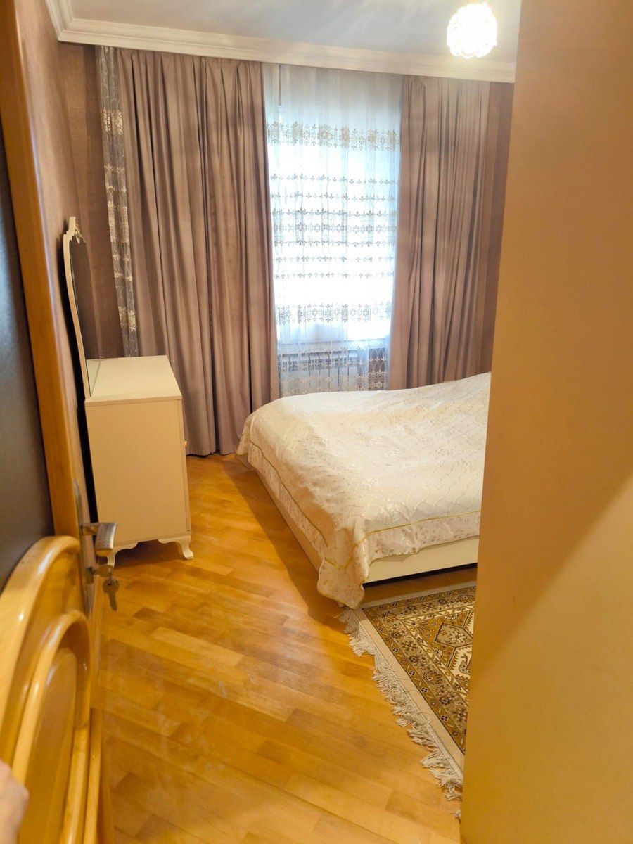 Satılır 5 otaqlı köhnə tikili 120 m² — Mənzil, Bakı (6)