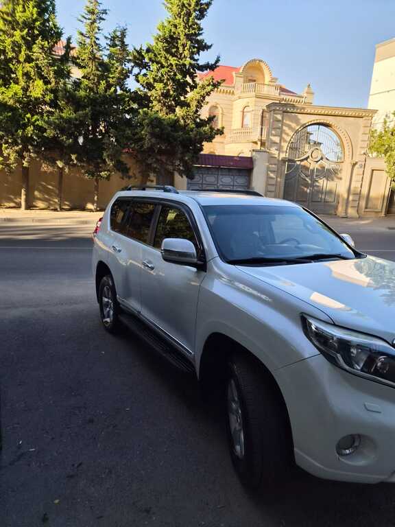 Toyota Land Cruiser Prado, 2.7 L, 2014 il, 300 000 km — Avtomobillər, Bakı (9)