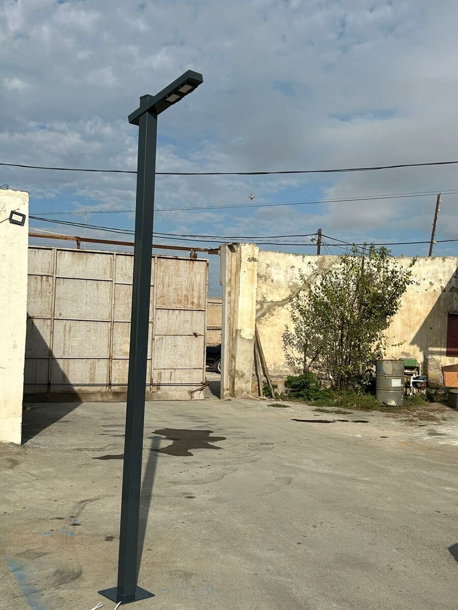Metal işıq dirəkləri — İşıqlandırma, Bakı (7)