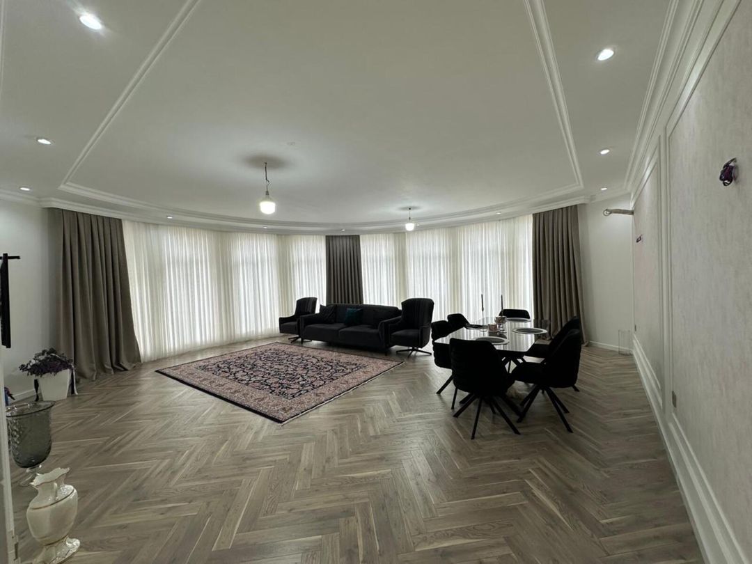 Satılır 4 otaqlı yeni tikili 192 m² — Mənzil, Bakı (2)