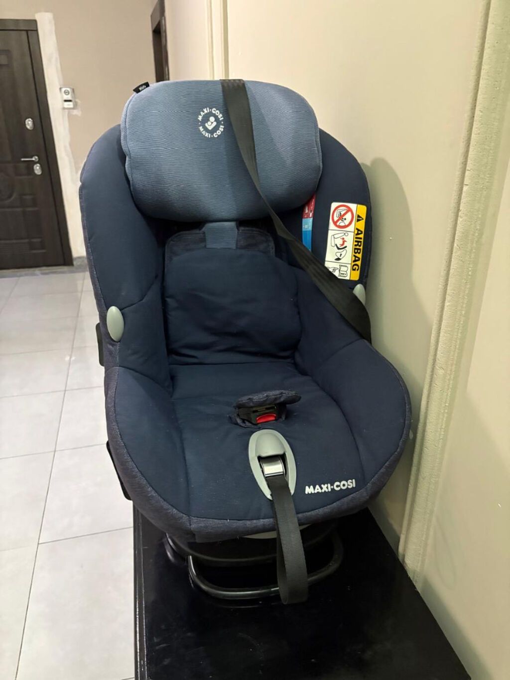 Продам автокресло maxi-cosi в хорошем состоянии Maxi-Cosi AxissFix — Avtokresloları, Bakı (3)